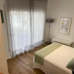 Gaudi Street Σίτζες